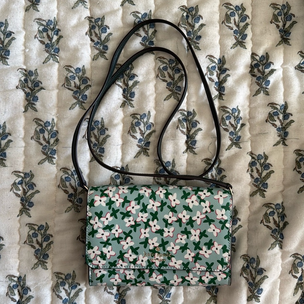 Kate Spade Dana Wallet Bag